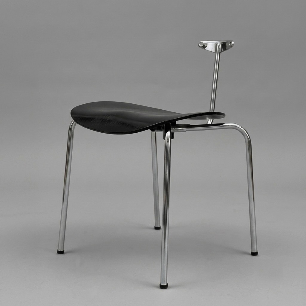Egon Eiermann SE68 Black